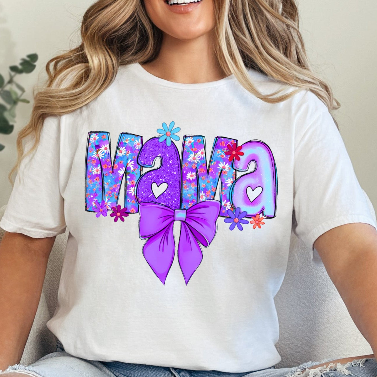 White Gildan Softstyle Mama graphic T-shirt