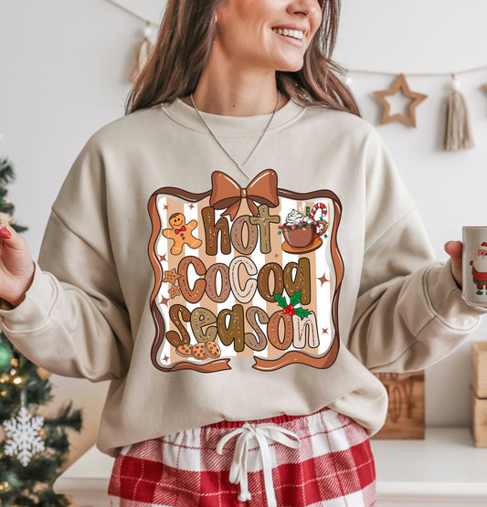 Gildan Christmas Crewneck Hot Cocoa Season, Sand