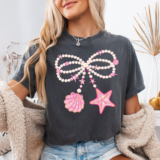 Pepper Comfort Colors Seashell graphic T-shirt