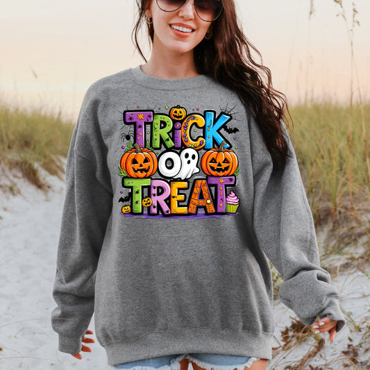 Gildan Heather grey sweatshirt Trick Or Treat graphic crewneck