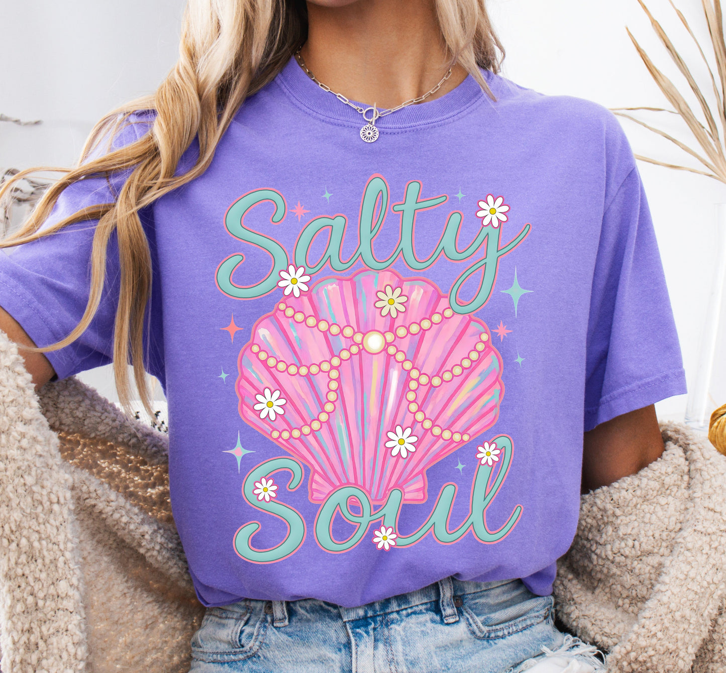 Violet Comfort Colors Salty Soul graphic T-shirt